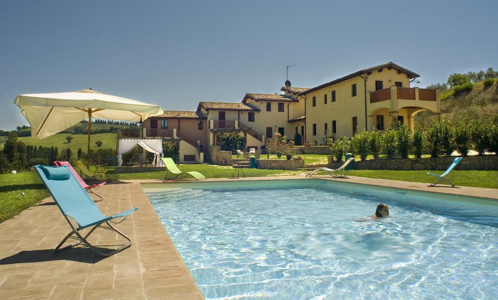 Borgo Le Capannelle Apart otel Castel Ritaldi Dış mekan fotoğraf