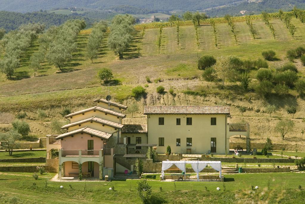 Borgo Le Capannelle Apart otel Castel Ritaldi Dış mekan fotoğraf