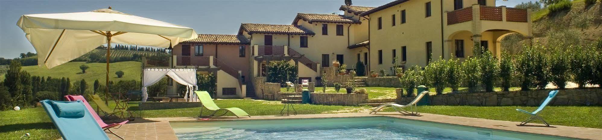 Borgo Le Capannelle Apart otel Castel Ritaldi Dış mekan fotoğraf